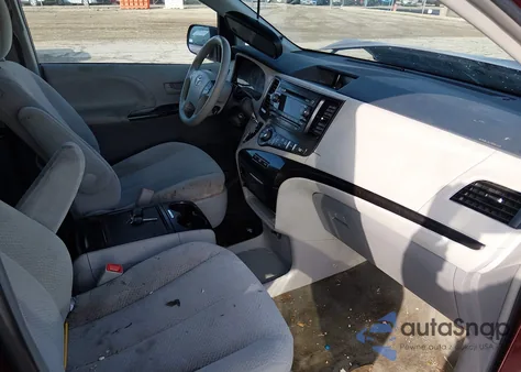 2014 Toyota Sienna Le V6 8 Passenger from USA, damaged, VIN 5TDKK3DC5ES406322